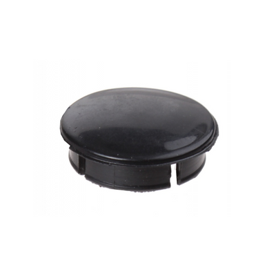 Vinty empuje en la tapa de la manivela negra