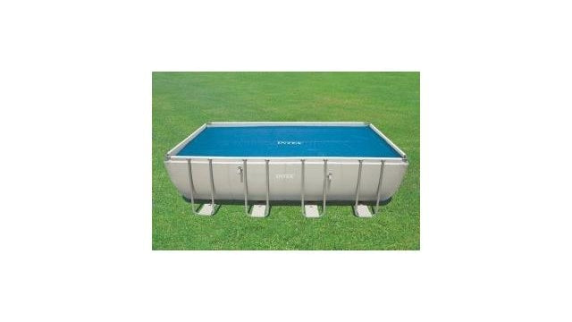 Cubierta de la piscina solar Intex, se adapta a las piscinas rectangulares de 24 'x12'