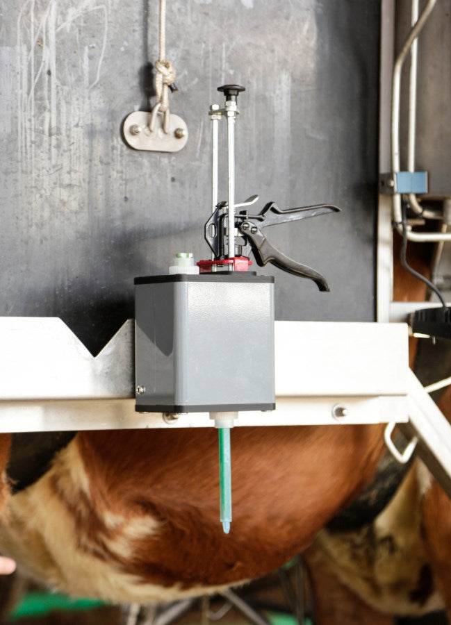 Caja calefactora para cola de garras