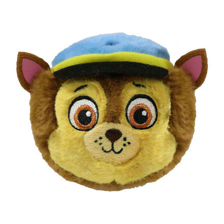 I buttafuori Ty Beanie pattugliano la pattuglia inseguendo il pastore