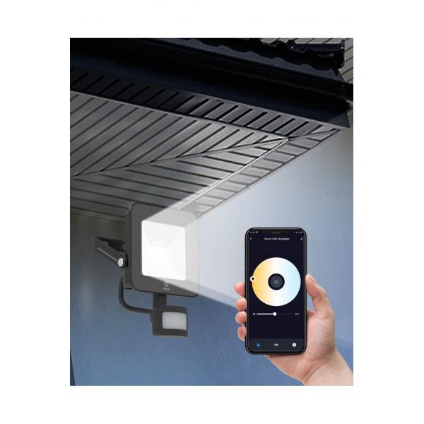 Wox Wox R5113 Floodlight con el sensor PIR es su socio único para la seguridad al aire libre.