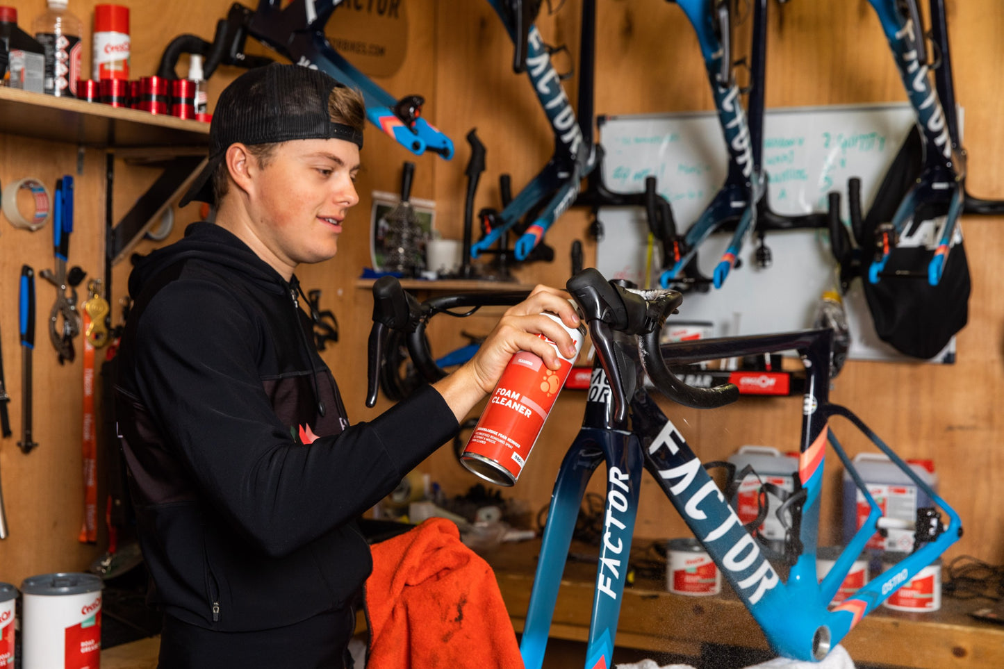 Espuma en spray ciclón - 500 ml