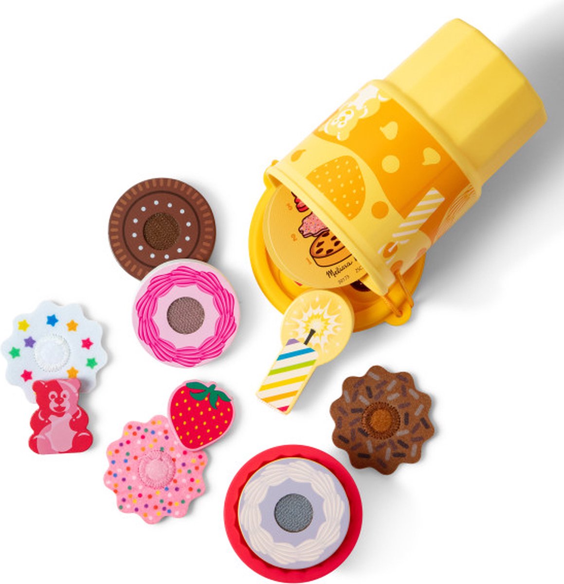Melissa Doug - set da gioco per torte e biscotti da viaggio in tazza con coperchio fidget: 12 pezzi da gioco per cupcake, biscotti e torte a strati, per ragazzi e ragazze dai 3 anni