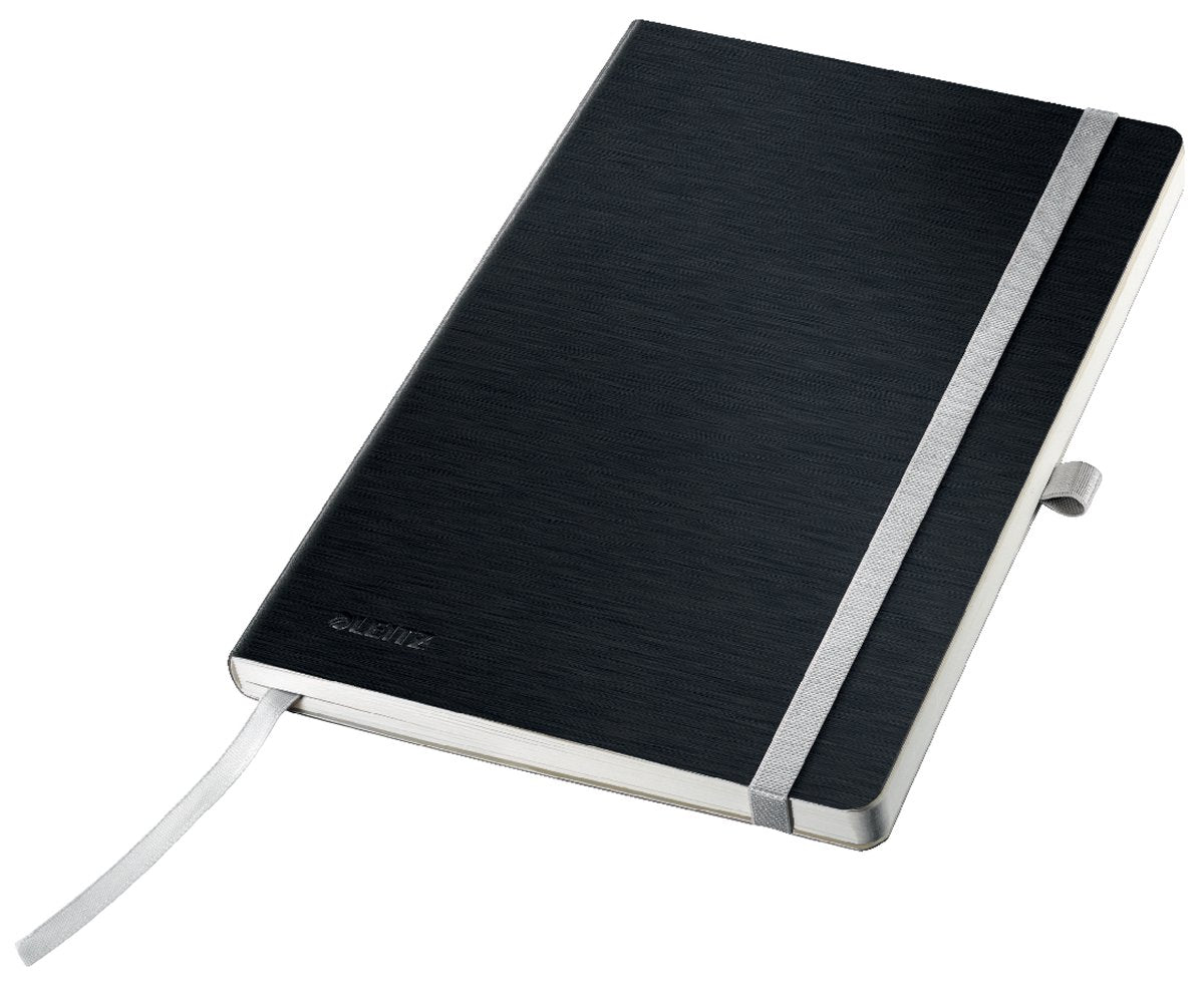 Cuaderno estilo Leitz a5 rayado - con tapa flexible - negro satinado