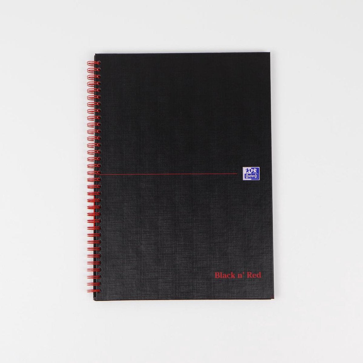 Quaderno Oxford nero e rosso con righe in cartoncino A5