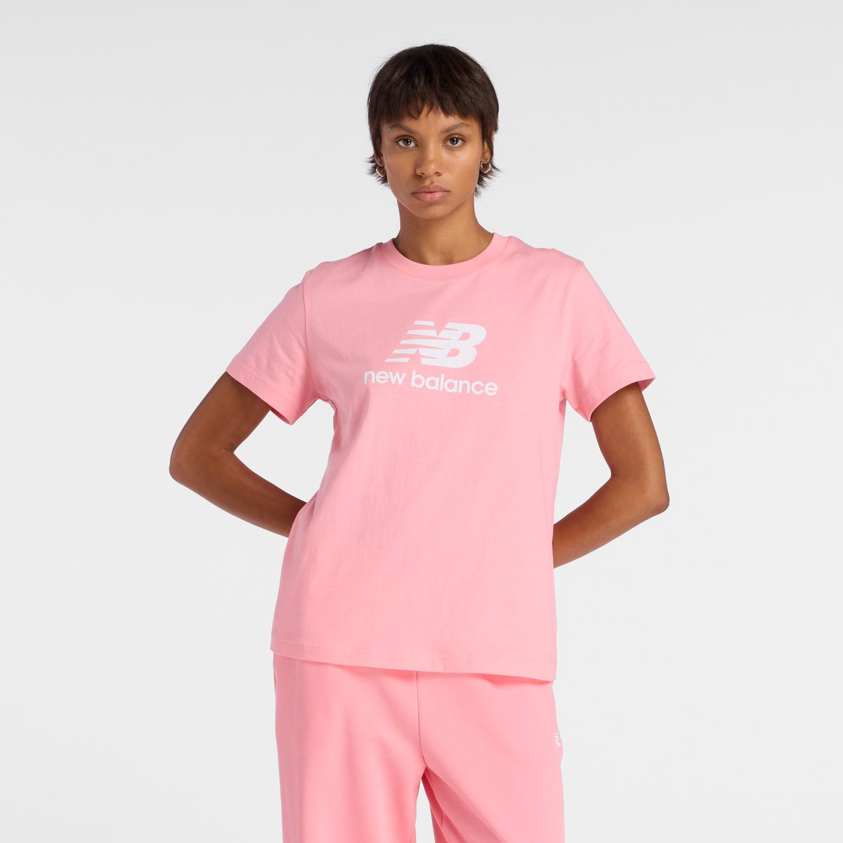 Camiseta mujer New Balance Sport Essentials Jersey Logo - Cortado