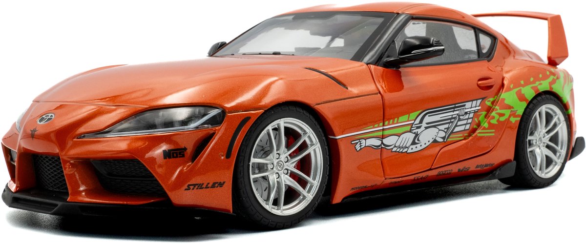 Solido fast and furious toyota supra gr sembra un modello di auto in scala 1:18