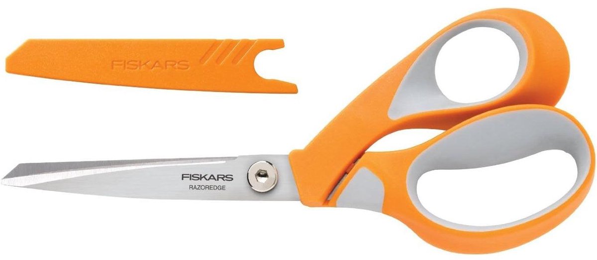 Fiskars fabric razoredge softgrip®, l: 21 cm, 1 piece