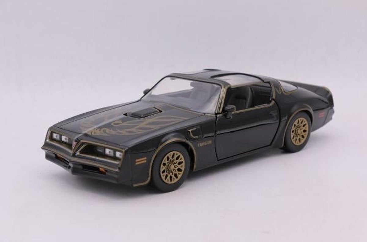 Jada juguetes 1 24 pontiac firebird trans am smokey el bandido + réplica de hebilla