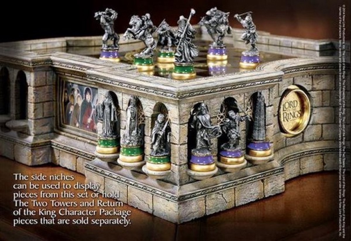La noble colección de ajedrez del señor de los anillos.