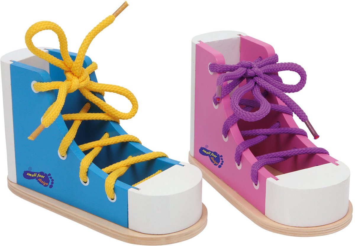 Small foot wooden thread shoes, 2st.