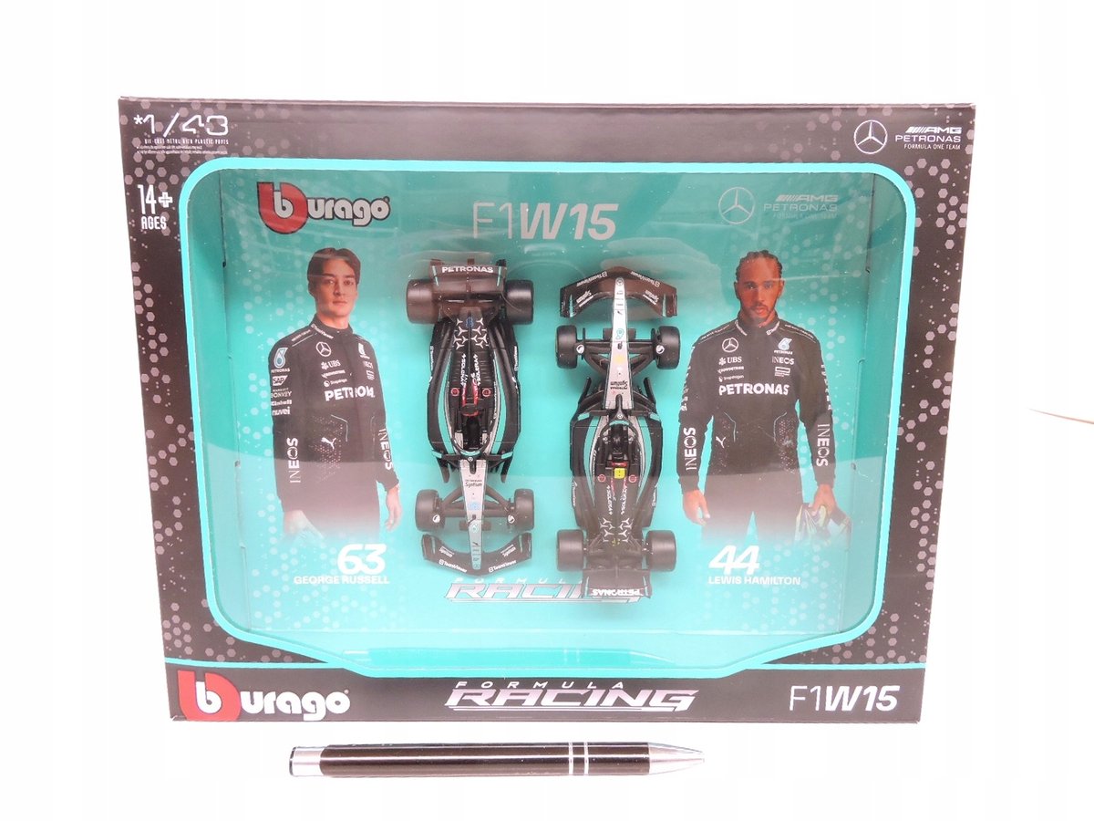 Auto Bburago mercedes-amg w15 f1 set 1:43 hamilton russell
