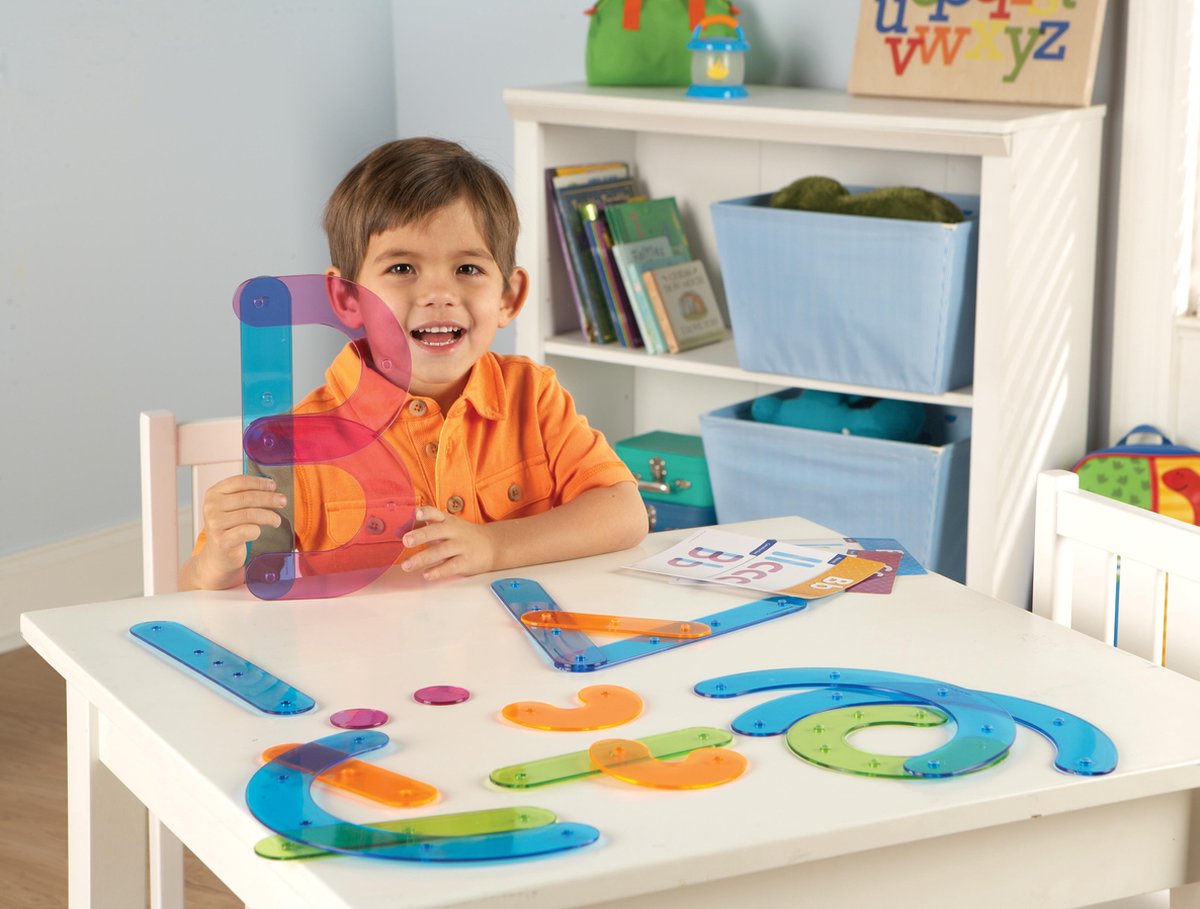 Risorse per l'apprendimento set di costruzioni alfabetiche giocattoli educativi multicolori. - 3+