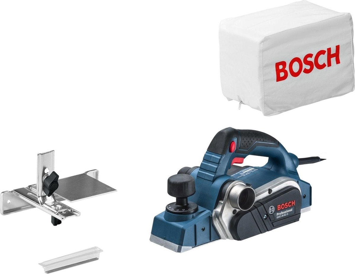 Cepillo Bosch gho 26-82 d (cuchilla adicional, guía paralela, bolsa para el polvo)