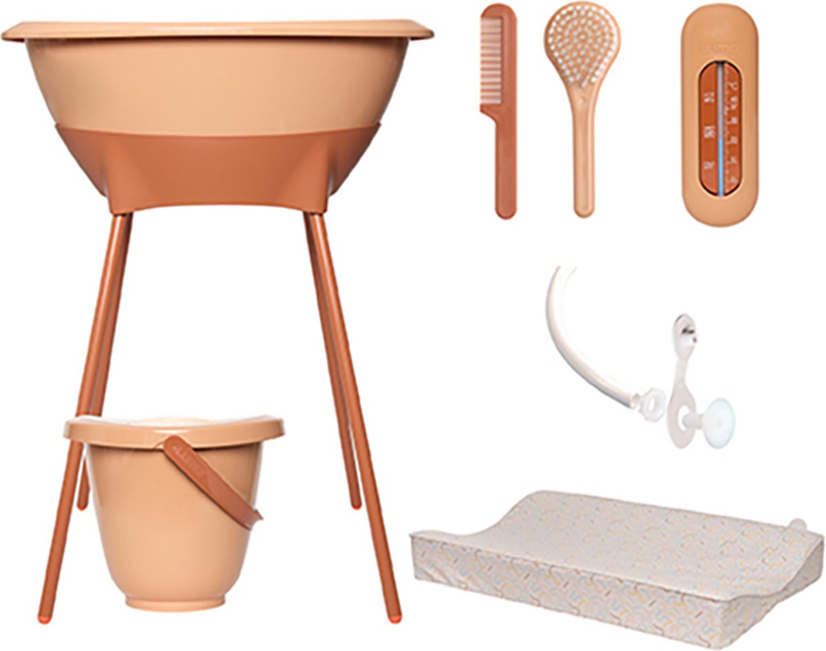 Set da bagno Luma con fasciatoio rame speziato