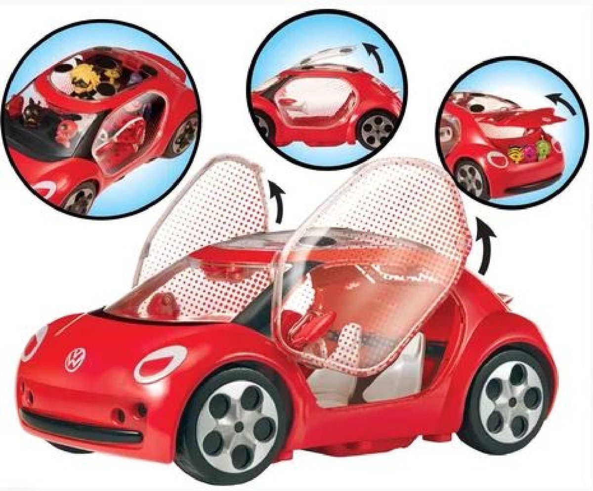 Bandai - Miraculous Ladybug Car - Volkswagen e-Beetle di Ladybug - Film Miraculous con licenza ufficiale - Porte, bagagliaio e tettuccio apribile - Bambola non inclusa - Giocattolo per bambini dai 4 anni in su - p50669