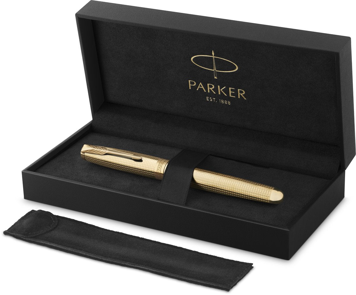 Penna roller Parker Sonnet Ciselé edizione speciale, cappuccio, fusto e dettagli con finitura oro, inchiostro fine e nero