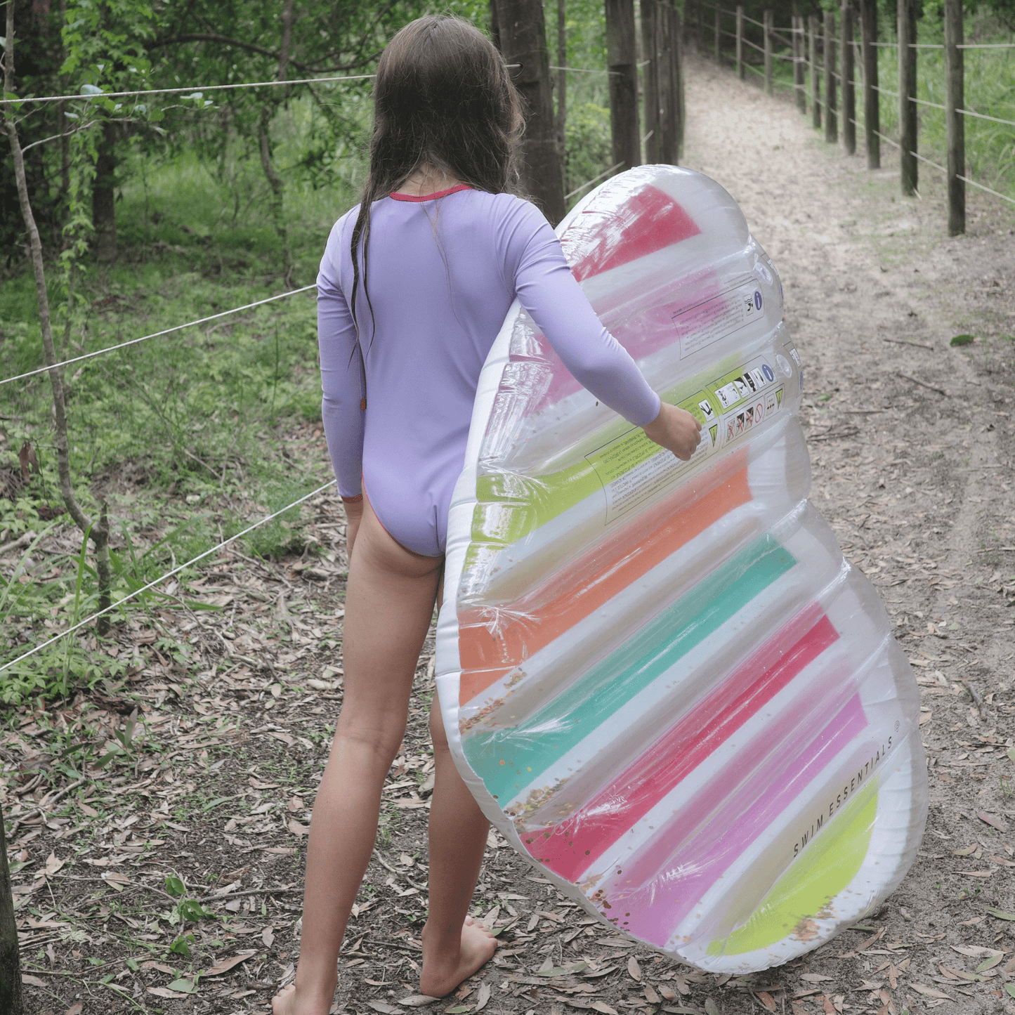 Rush de color | cama de aire cardíaca con multicolor