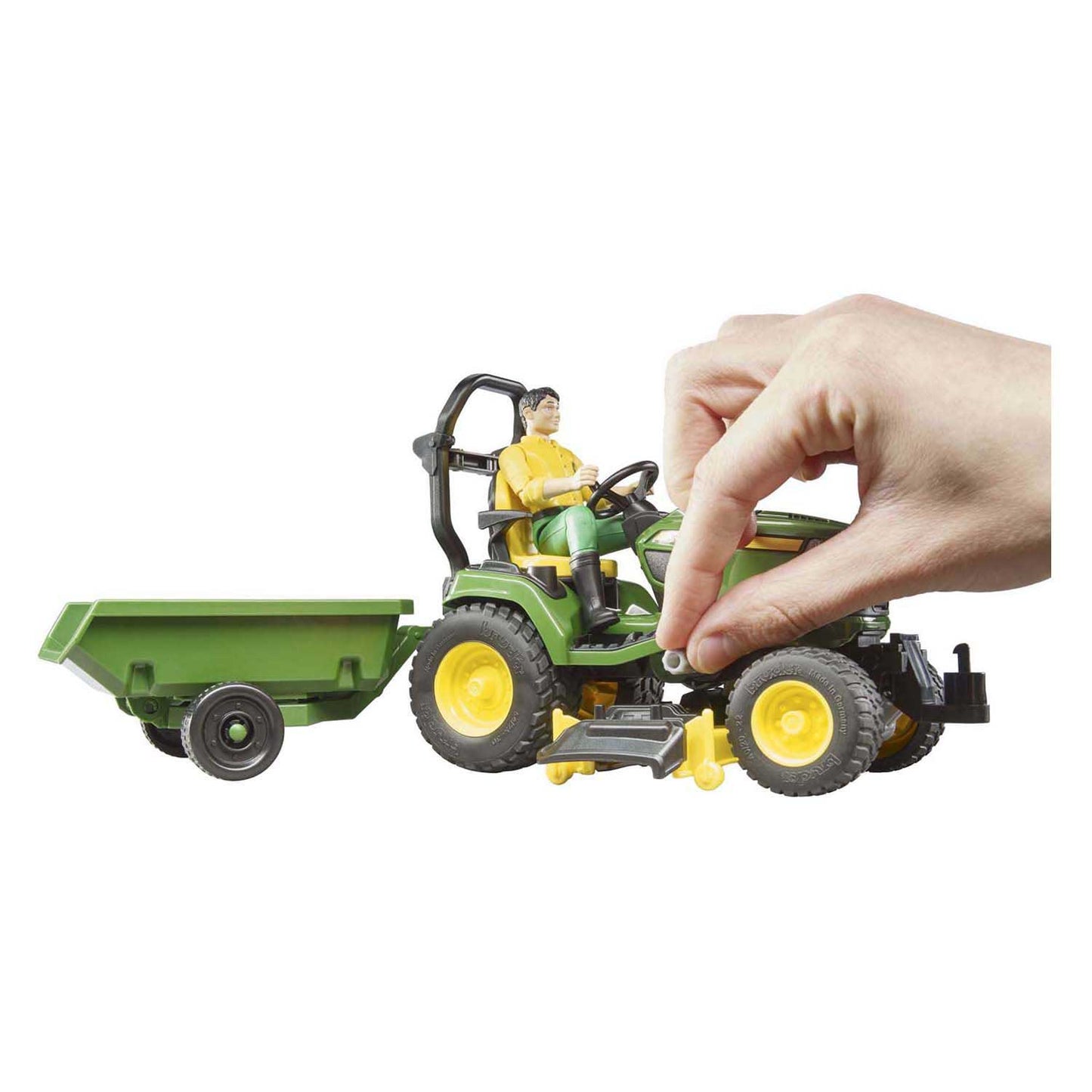 Bruder Bworld John Deere Ride -on Mower