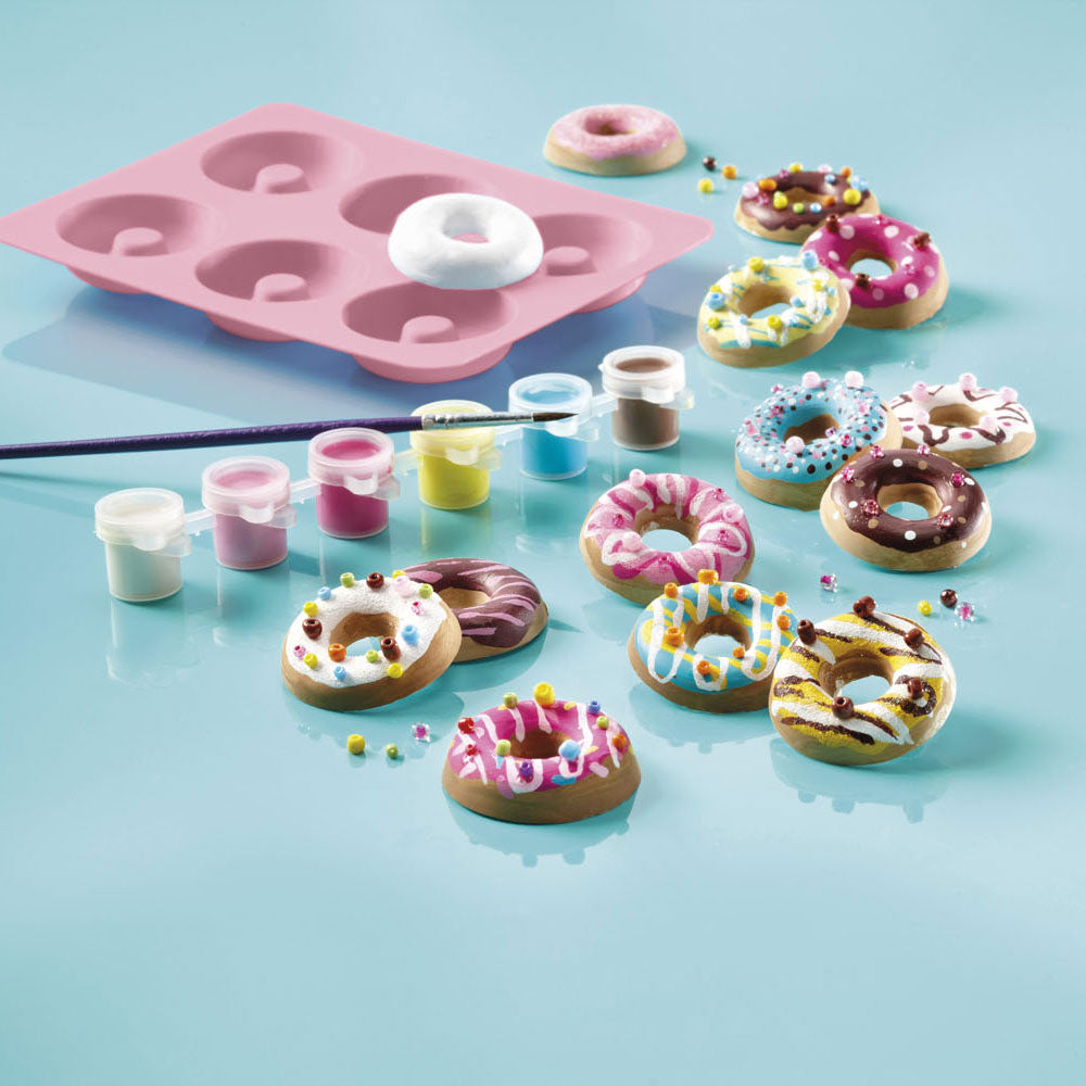 Le ciambelle totum si riversano e decorano