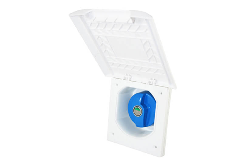 Conexión de agua de línea Element para caravana y autocaravana.