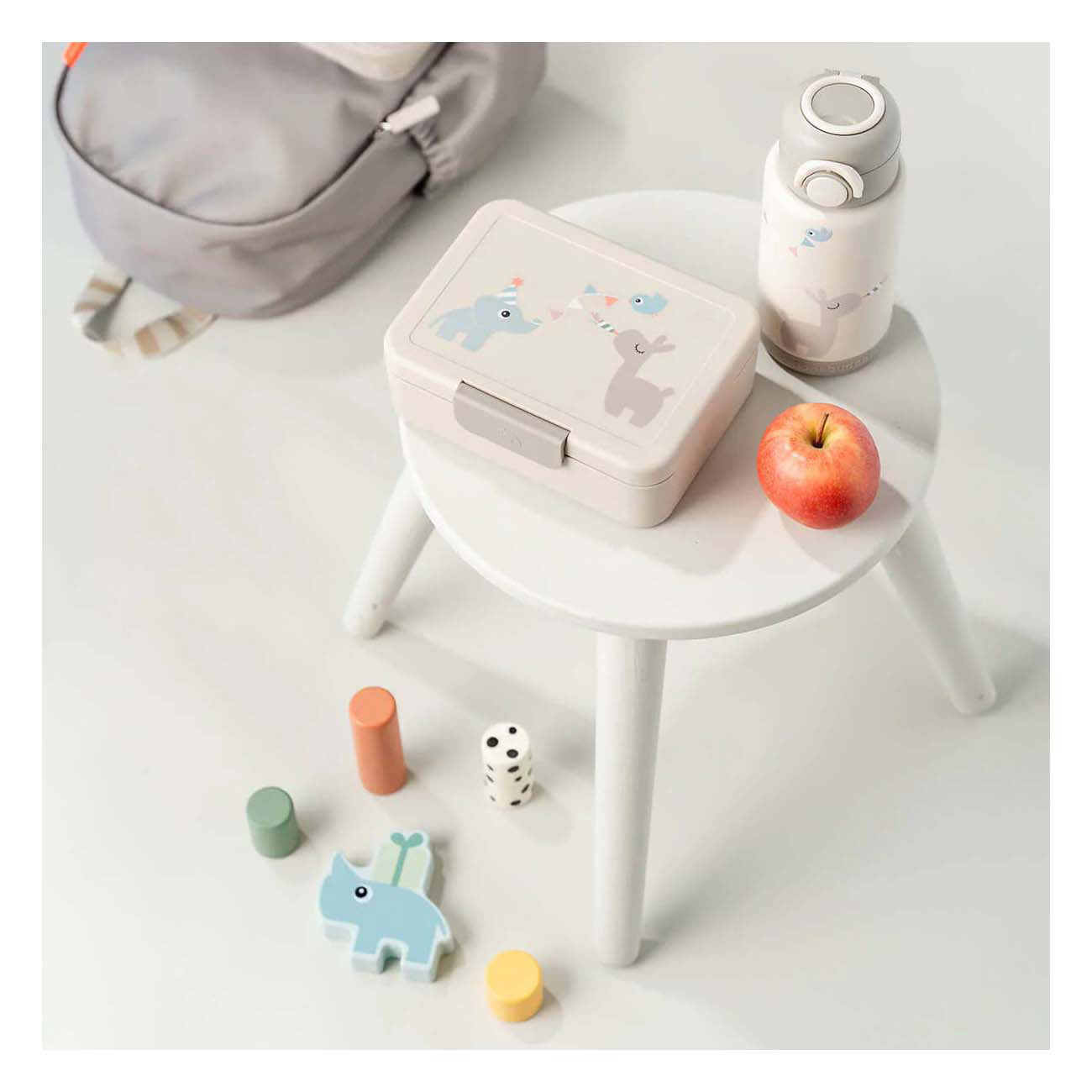 Hecho por el pan de ciervos bebida con bolsos - beige