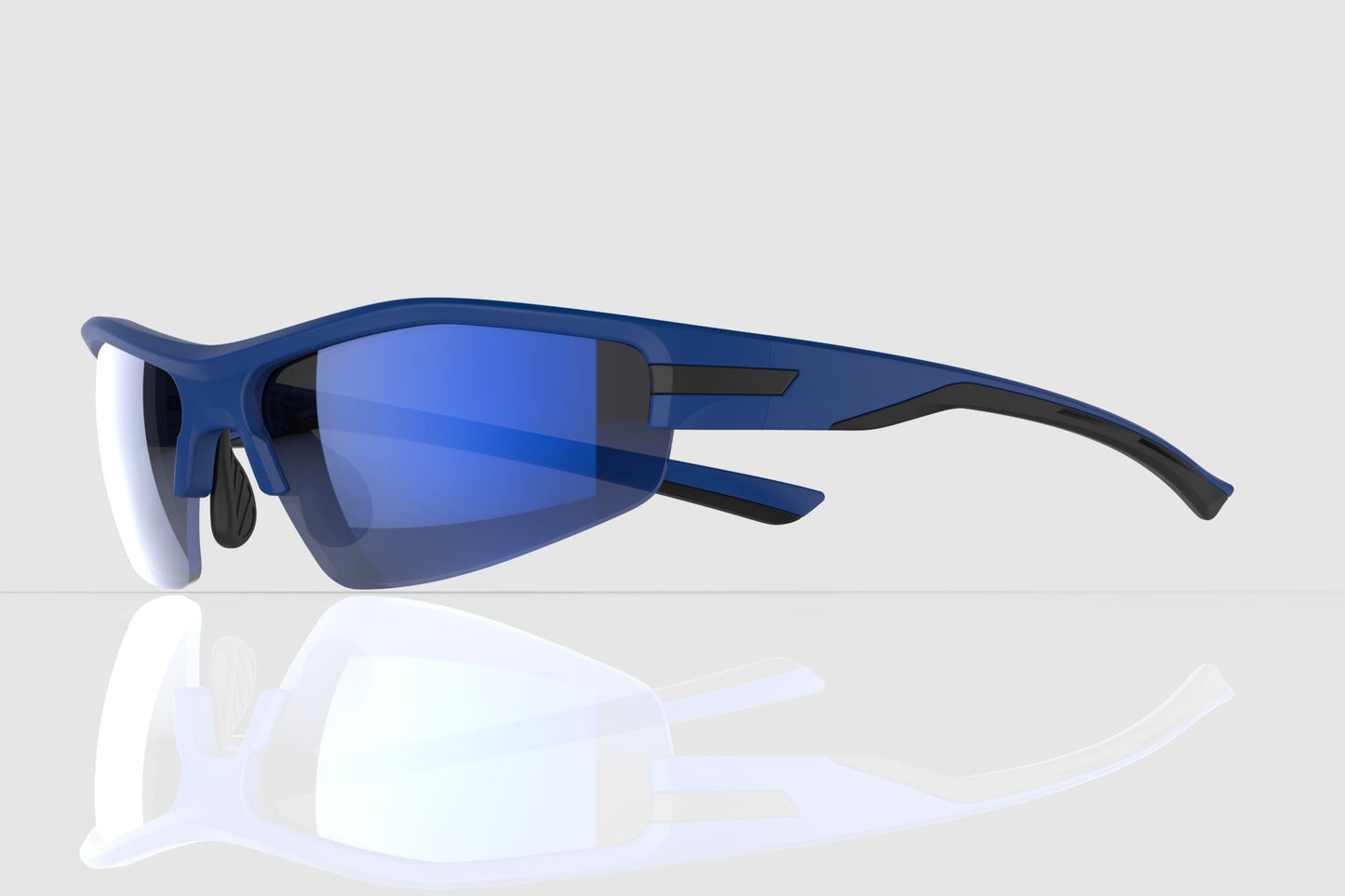 Gli occhiali da sole Mirage Sport con 3 paia di lenti blu nera