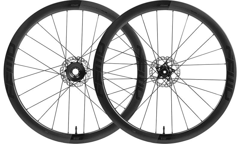 Set di ruote Ffwd ryot 44 classificato
