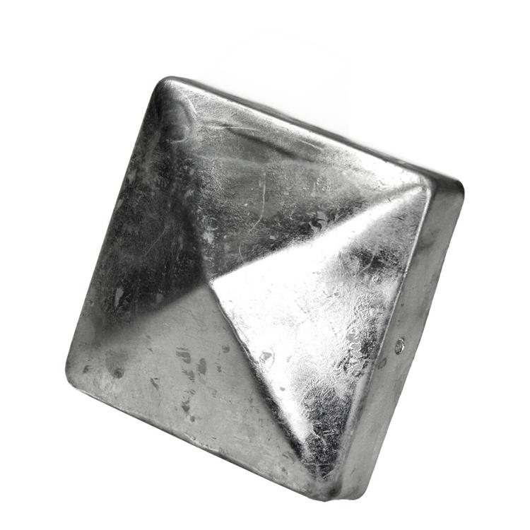 Mack 1069084 - paalornament piram. vuurverz. 91 mm | 10 stuks