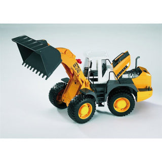 Bruder Liebherr L 574 Ruedas
