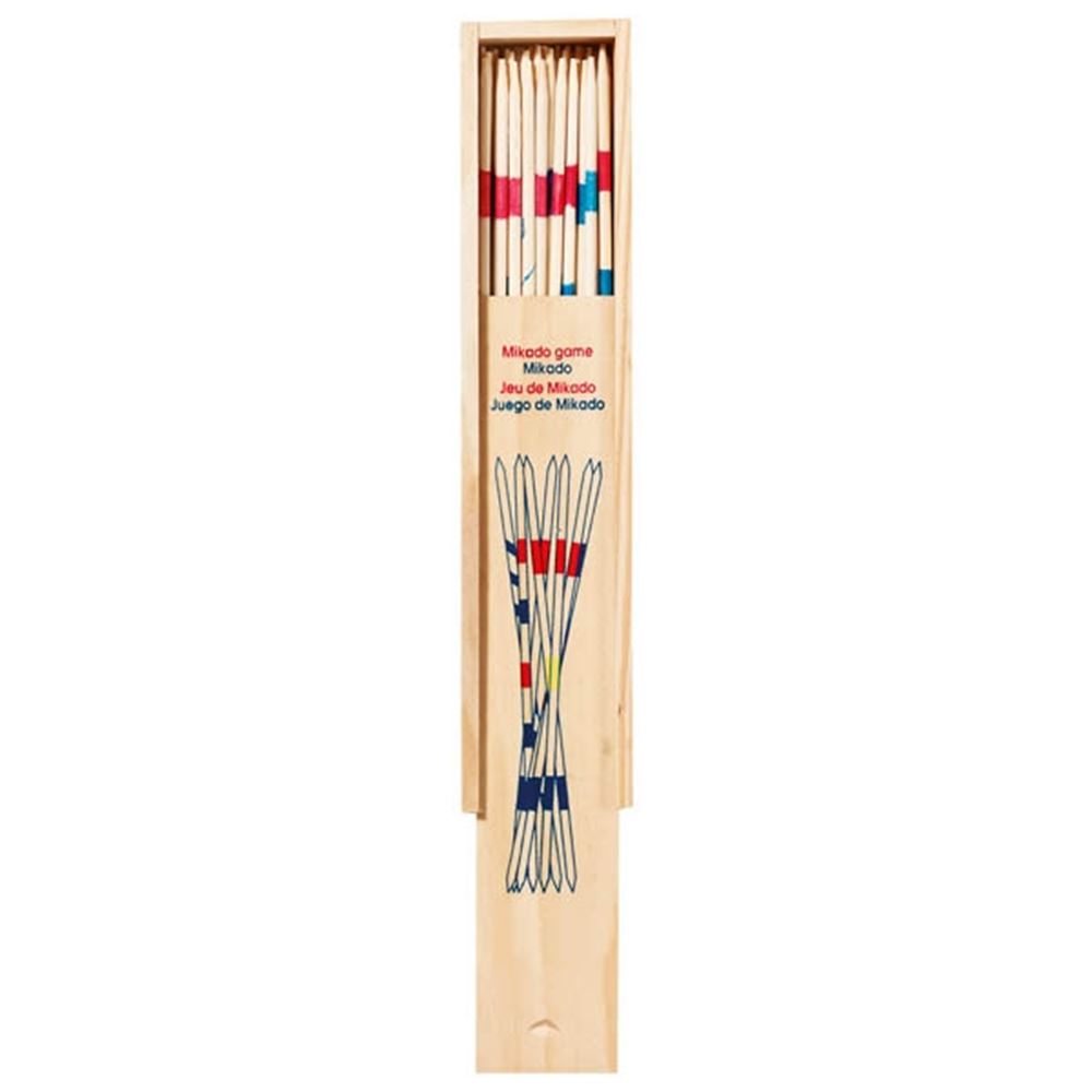 Juego de madera mikado en caja de almacenamiento de madera