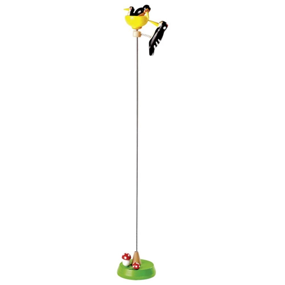 Tocando pájaro carpintero con crías. 42,5 cm. 3+