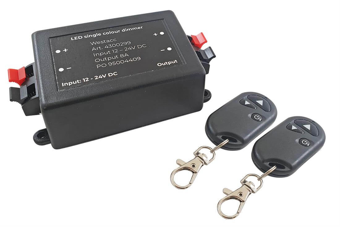 Regulador LED 8a con mando a distancia - sin embalaje de venta