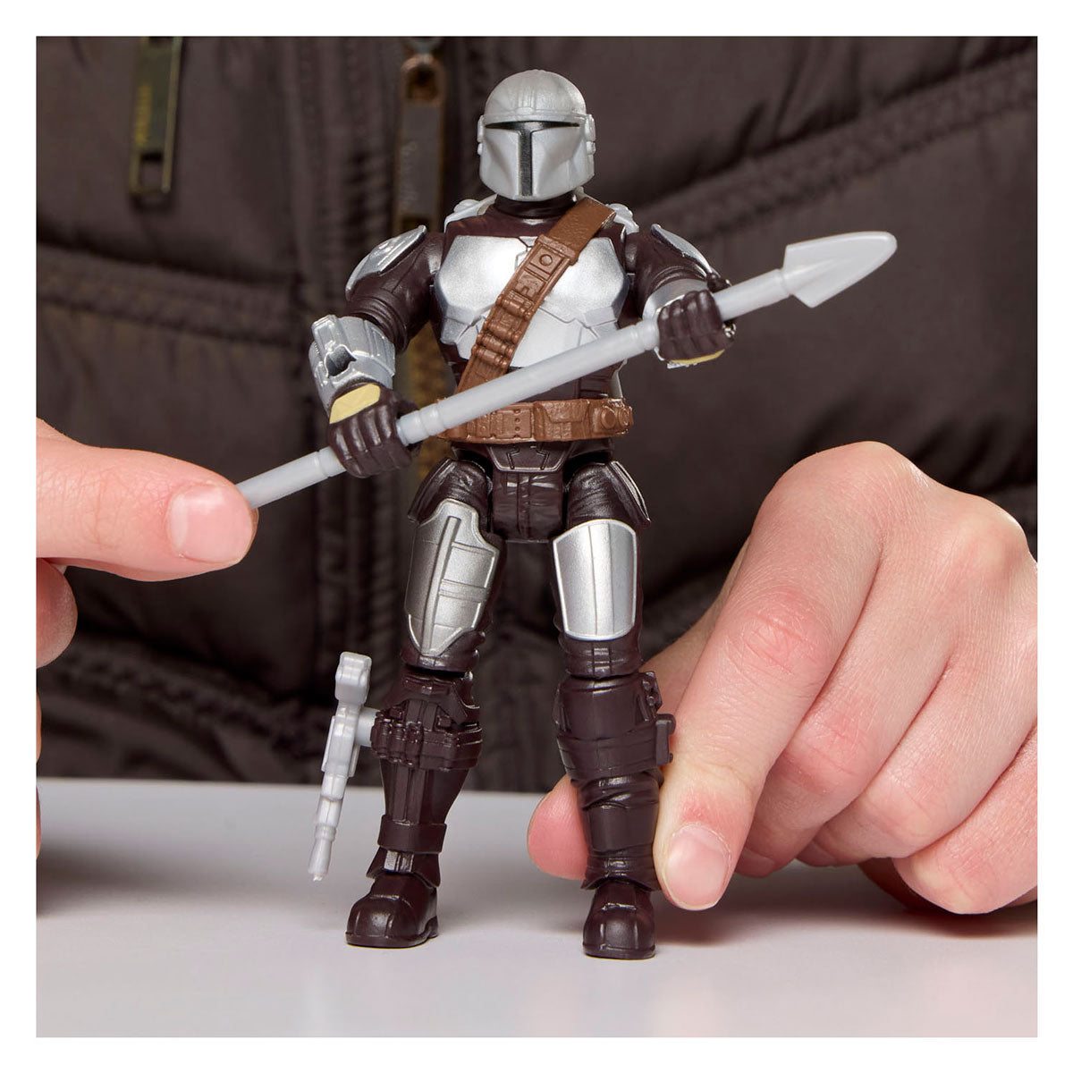 Star Wars Actionverse Action figure del Mandalorian 11 cm