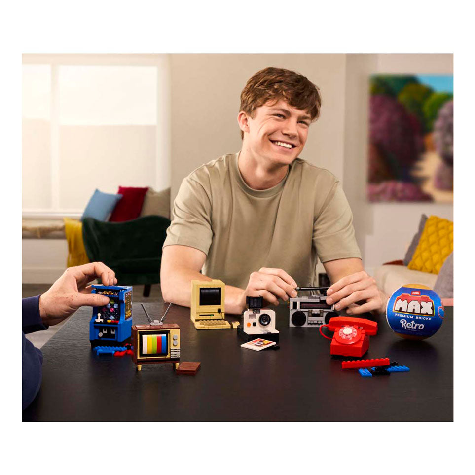 Max Bricks Retro