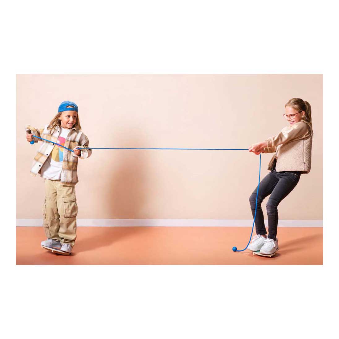 Bs Toys Gioco di tiro alla fune in legno per due - 3 parti.