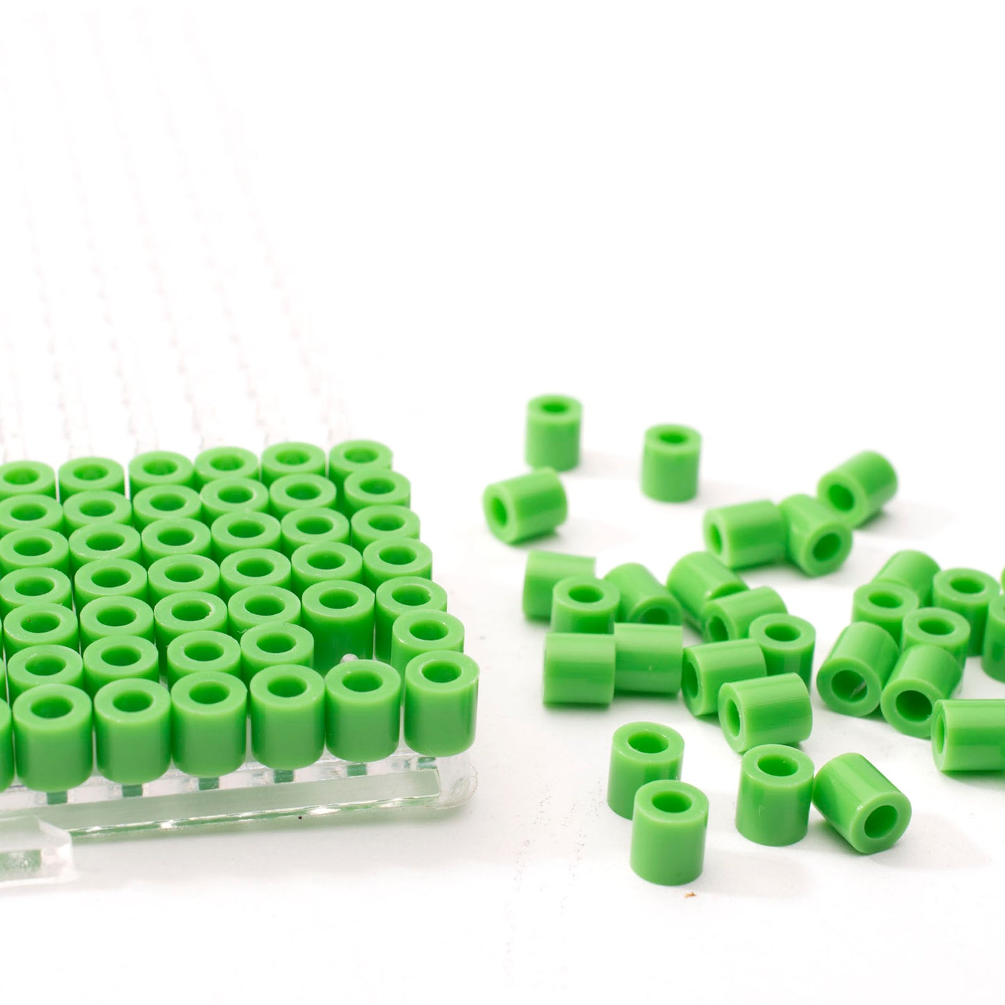Vaessen creative • perline termoadesive verde chiaro 1100 pz.