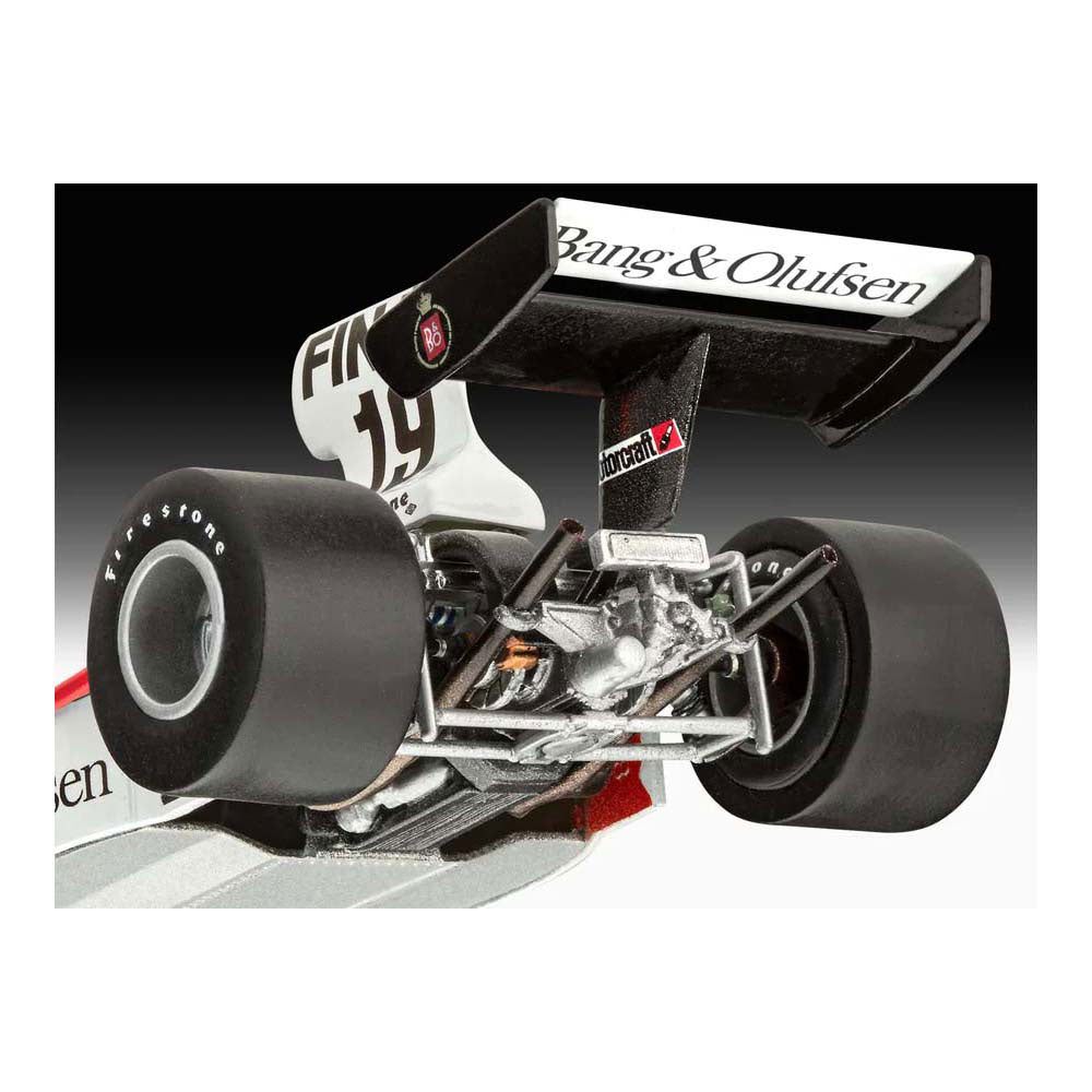 Maqueta Revell - surtees ts16 03 1:32 - 79 uds.
