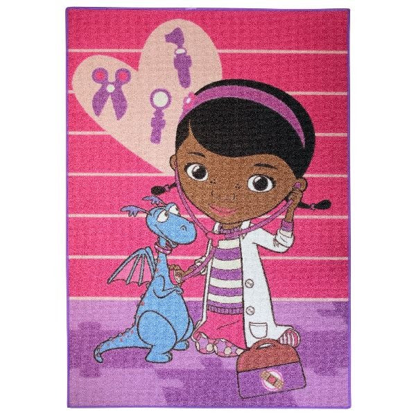 Alfombra de juego básica doc mc stuffins 95x133cm