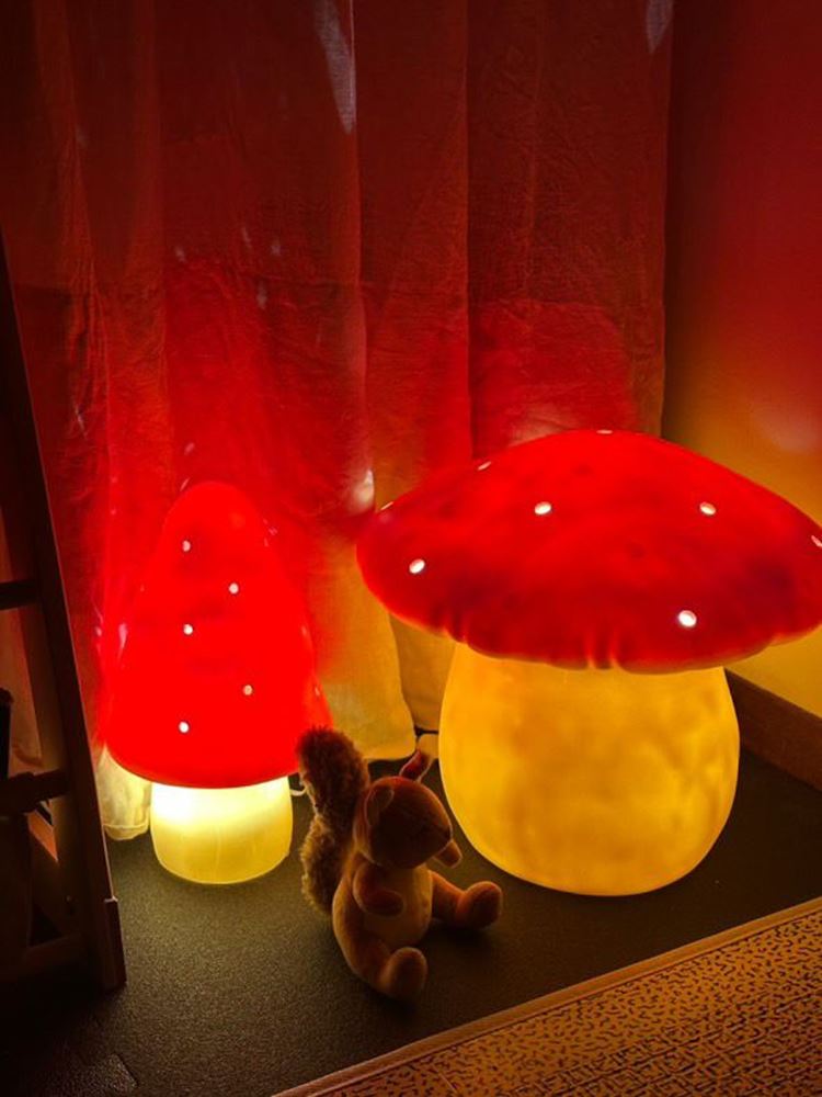 Lampada Egmont fungo rosso + dimmer.