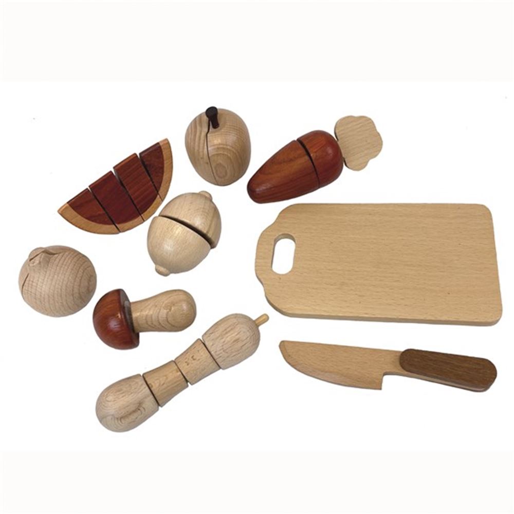 Houten groentenset in koffer. 3+