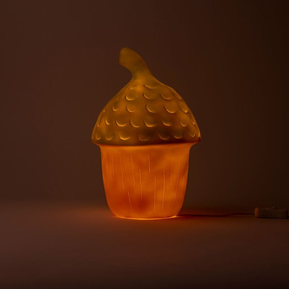 Egmont lamp eikel, amandel+dimmer. 20x30