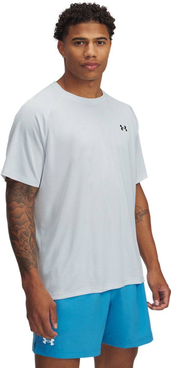 Camiseta deportiva Under Armour UA Tech Texture Red SS-Gry - Gris distante - Negro
