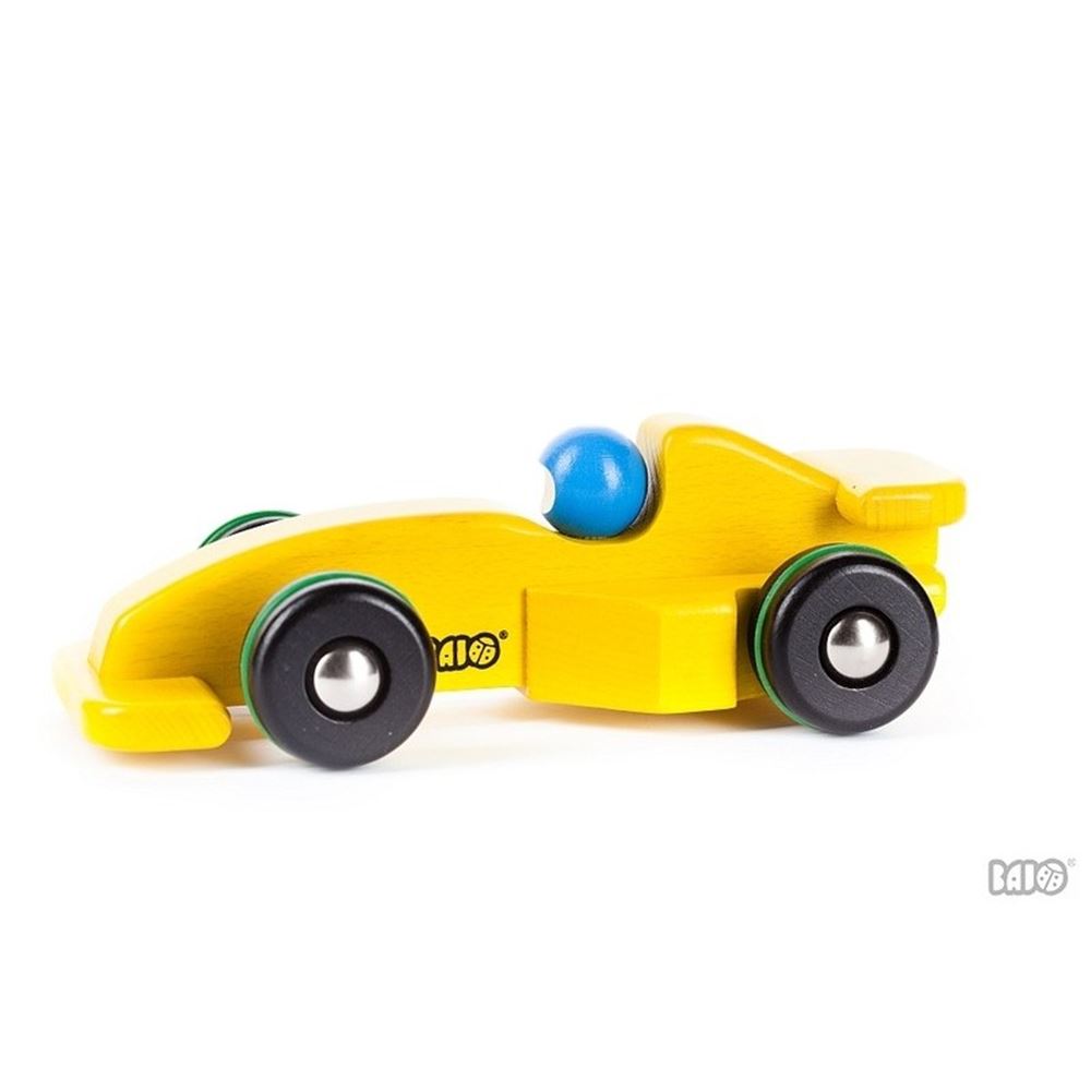 Bajo coche de carreras de madera de color amarillo. 1+