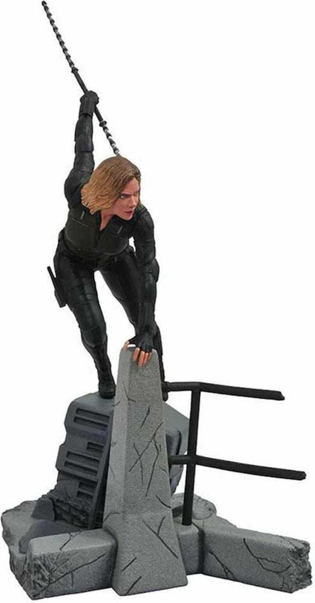 Diamond Select Marvel: Avengers Infinity War - statua in PVC della vedova nera