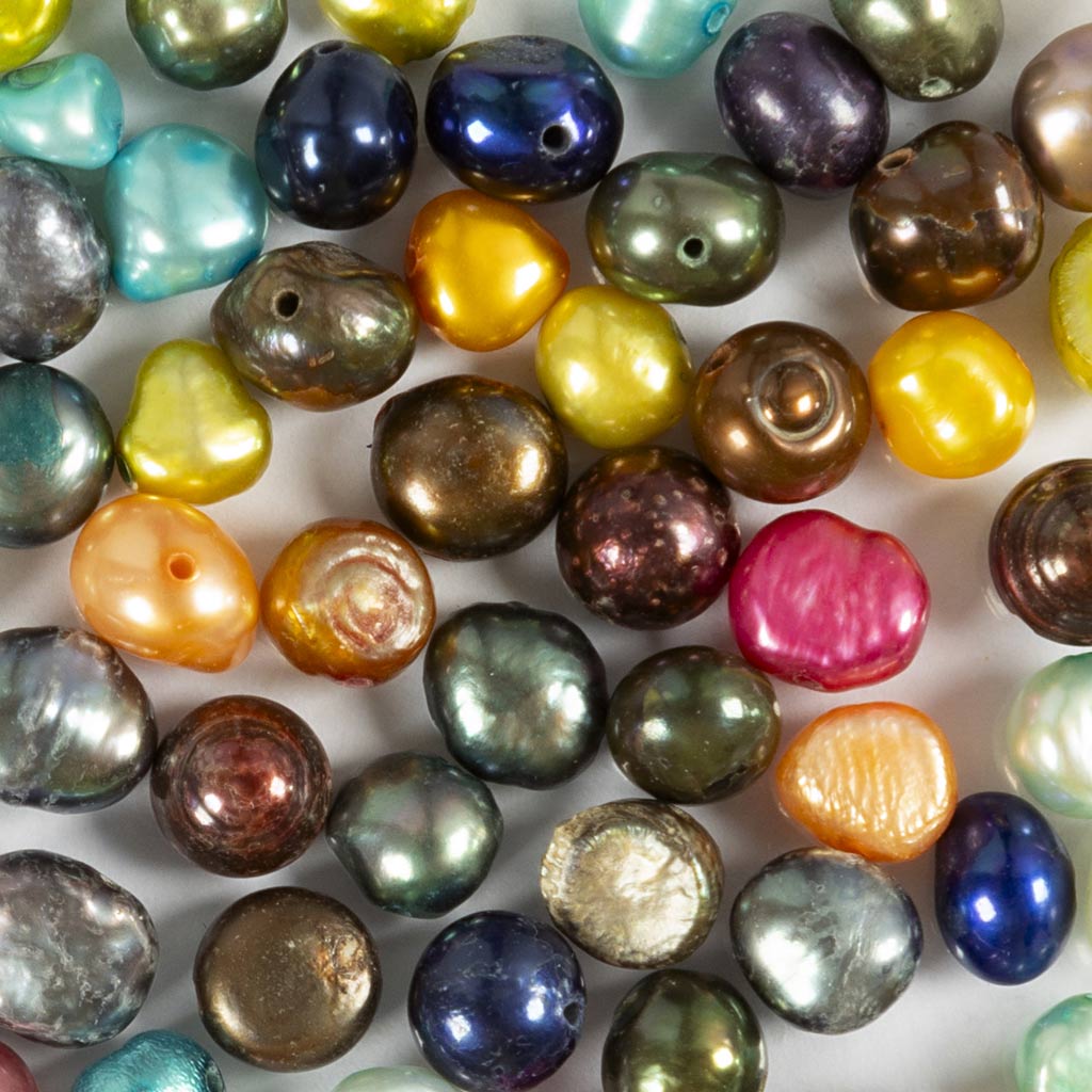 Perlas de agua dulce de Creativ Company, d 5-6 mm, medida de agujero 0,5 mm, colores nácar, 60 piezas 1 caja