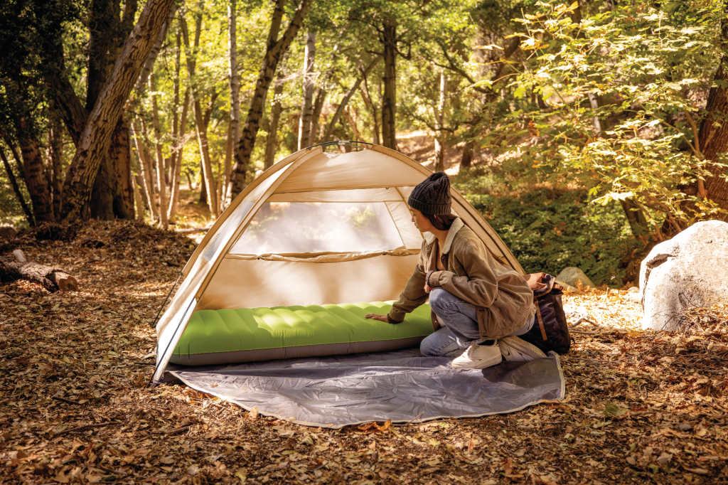 INTEX Truear Dura-Beam Camping Air Led con pompa USB