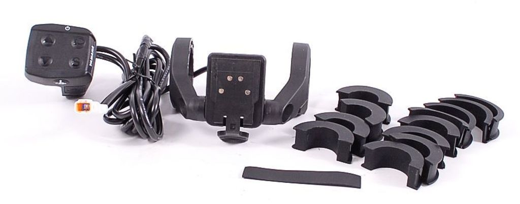 Portadispositivo Yamaha EBP + Comando al Volante USB L 350mm