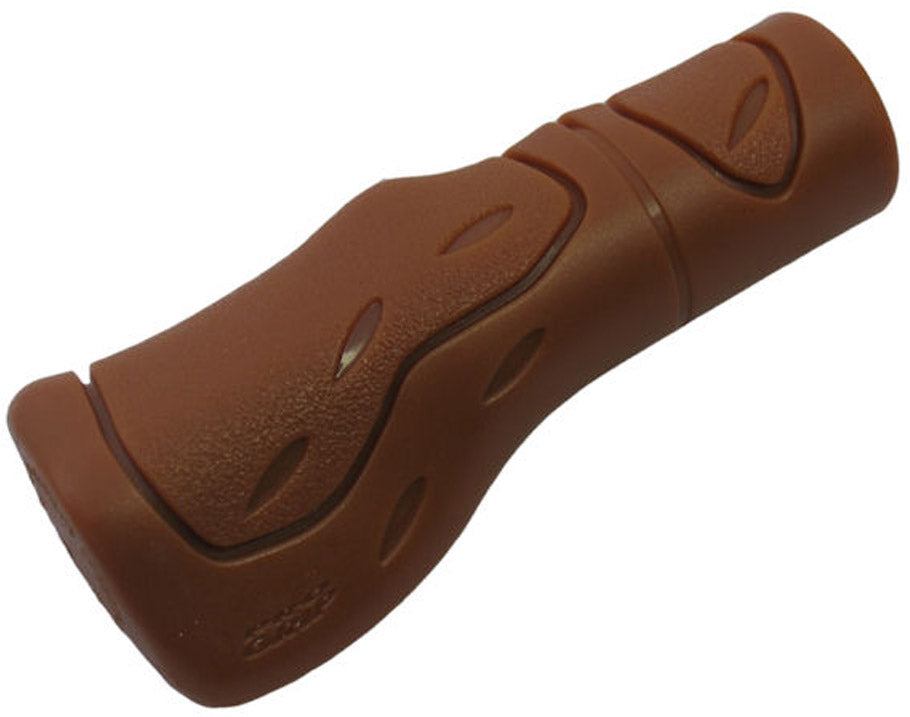 Modello protagonista di Pro Grip Hand Brown (per pezzo)