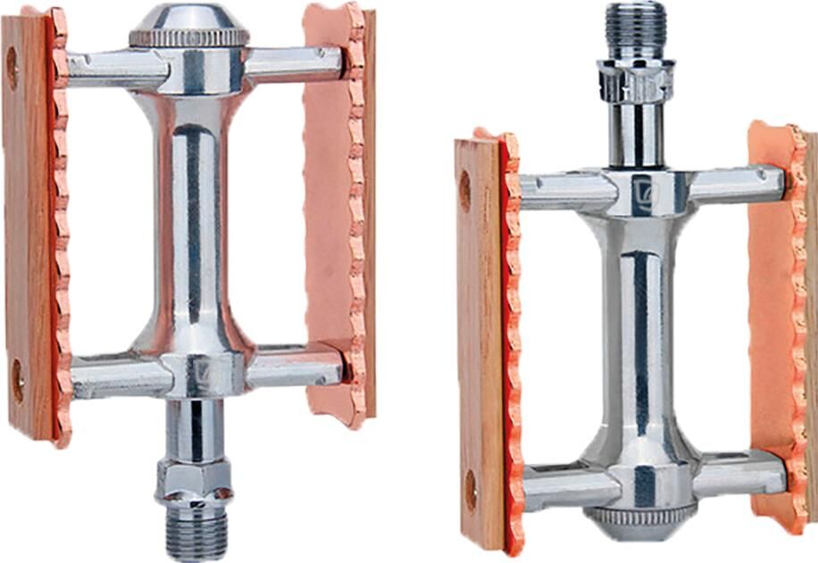 Pedal valiente de plata retro